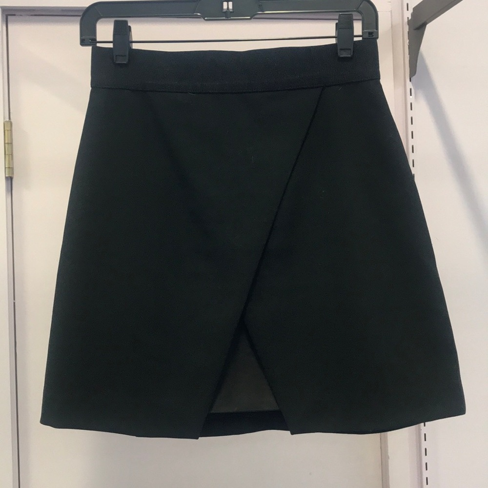 Alice + Olivia black skirt